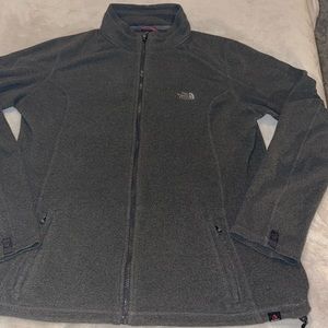 Woman’s XL North Face Polartec Fleece Jacket